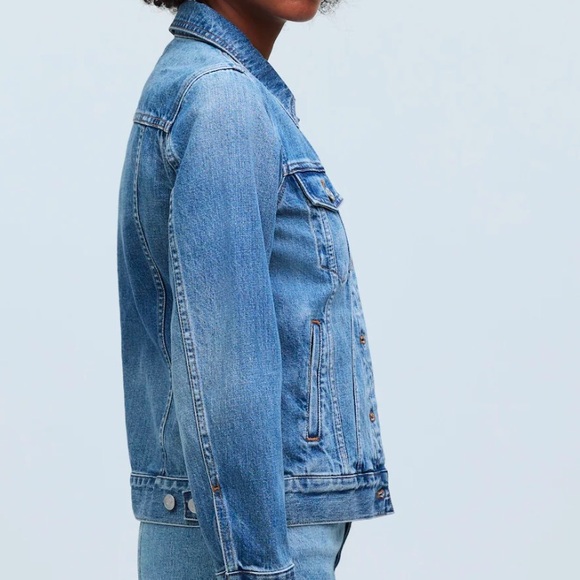 Madewell The Jean Jacket  Classic Blue Denim Jacket - Picture 4 of 13